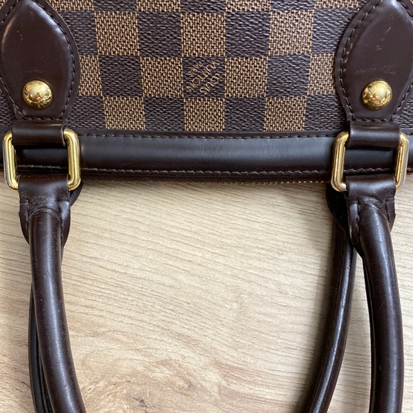 LOUIS VUITTON Damier Ebene Trevi PM w/LV Strap - Picture 11 of 14